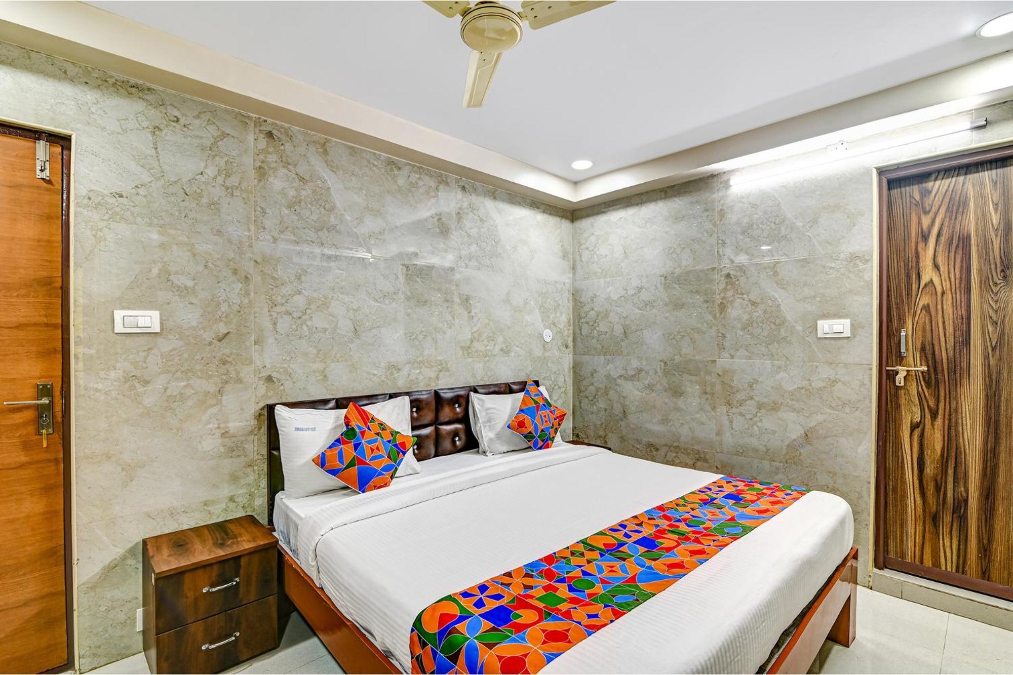 Fabhotel Srinivasa Guest House Tirupati Exterior photo