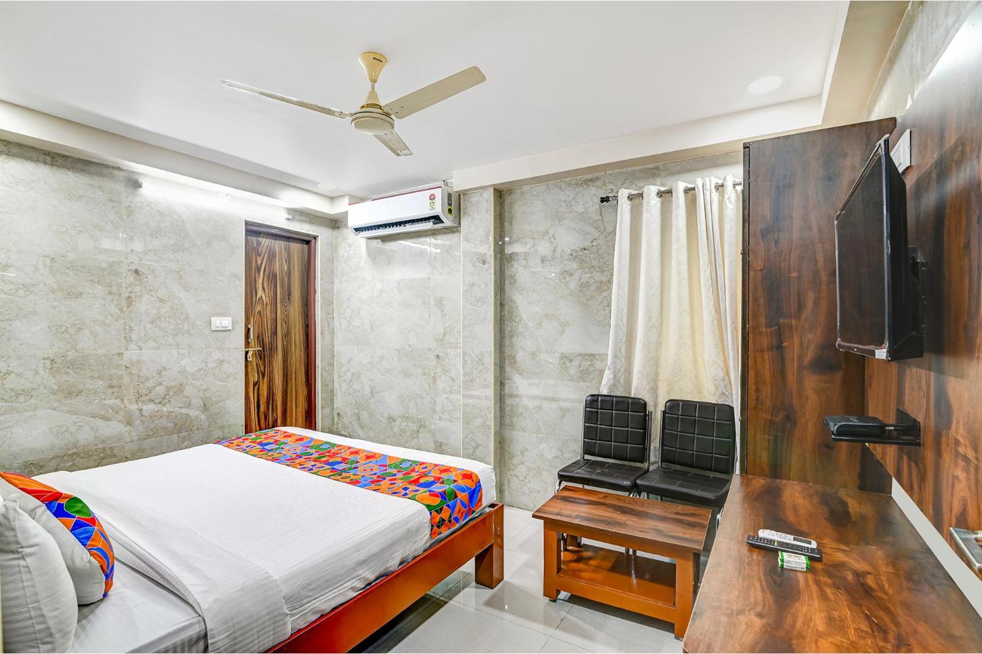 Fabhotel Srinivasa Guest House Tirupati Exterior photo